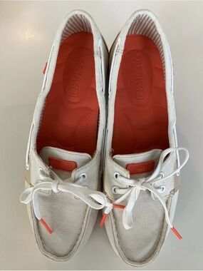 Sperry Cream Canvas Boat Shoes with Coral Insoles